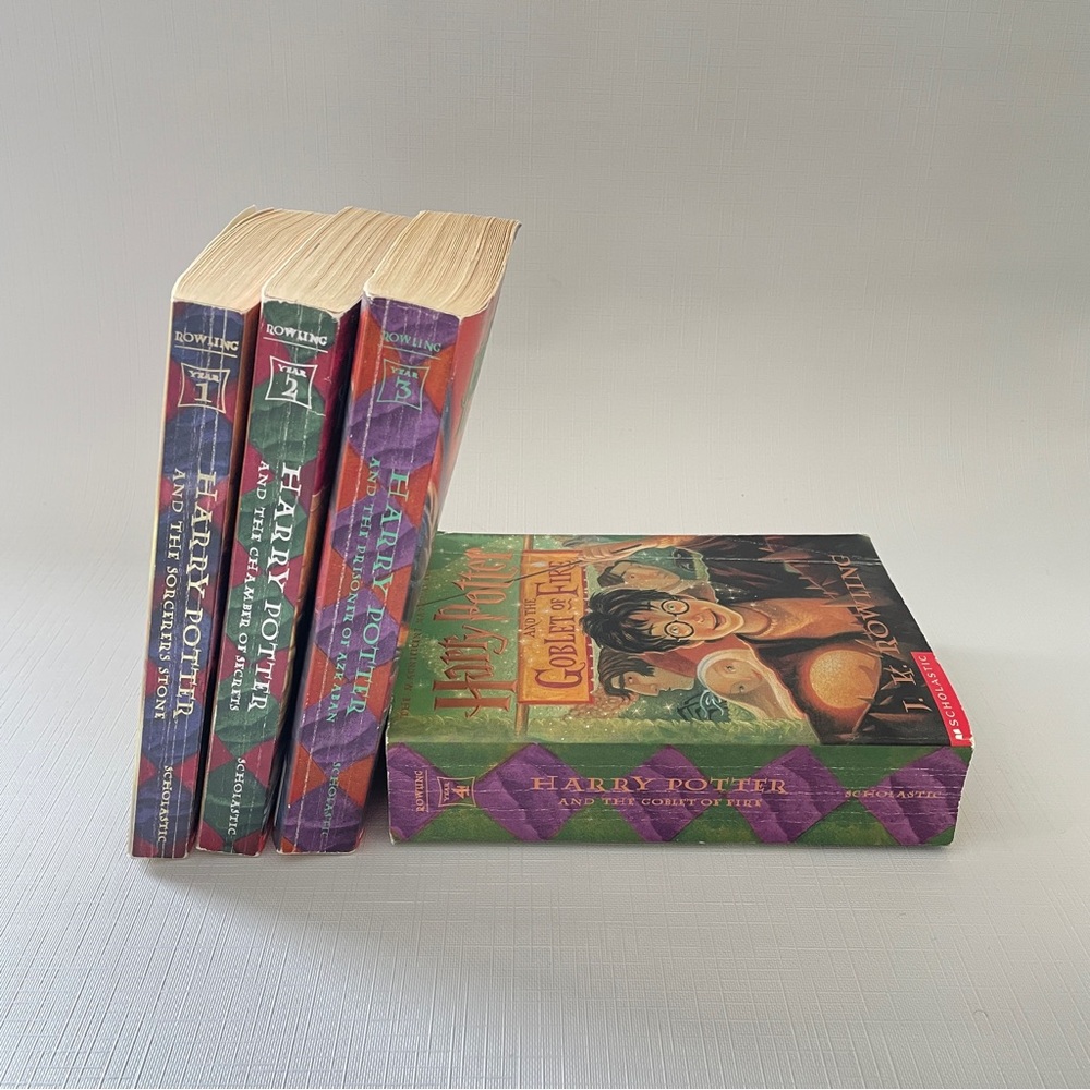 Original Scholastics HARRY POTTER Book 1-4 Published 1997-2000 Paperback Rowling